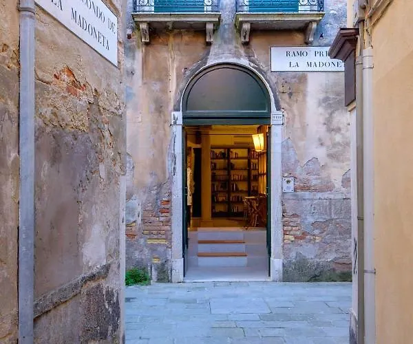 Daire Ca' Del Ramo D'oro *